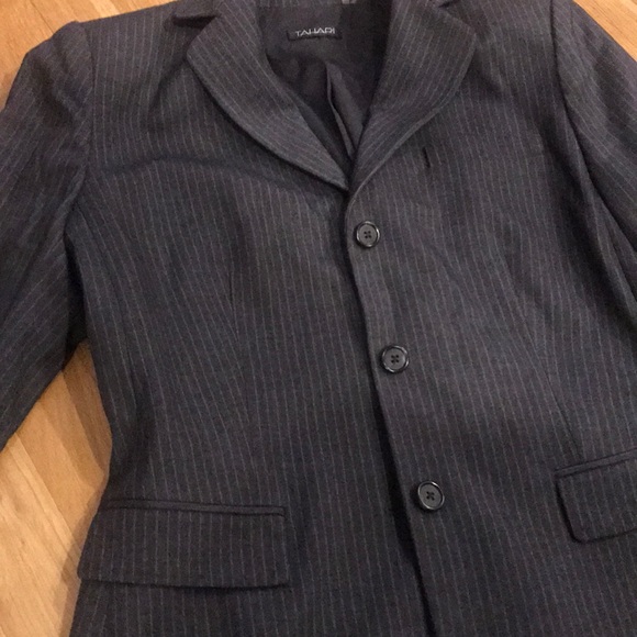 Authentic Tahari - gray blazer w/ white stripes - Picture 3 of 4